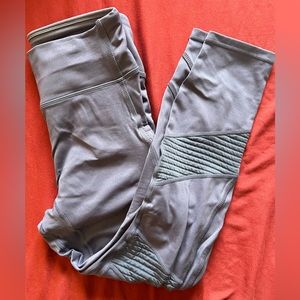 Fabletics purple leggings